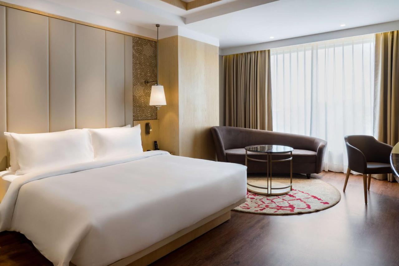 Radisson Bhopal Hotel Ngoại thất bức ảnh