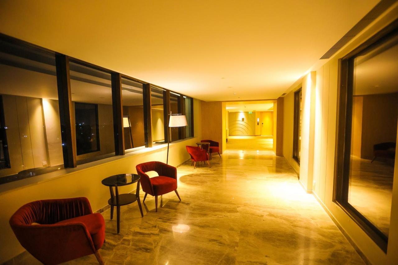 Radisson Bhopal Hotel Ngoại thất bức ảnh