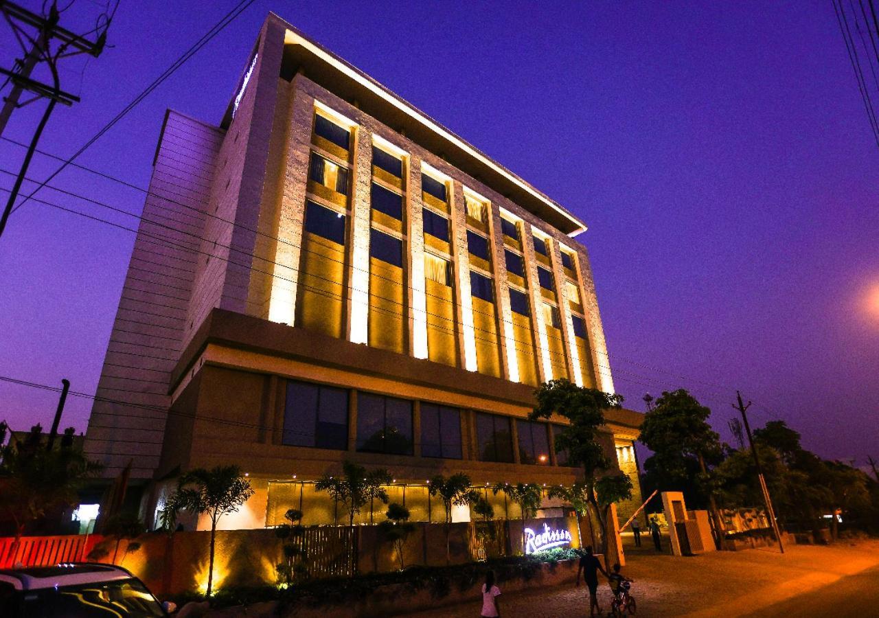 Radisson Bhopal Hotel Ngoại thất bức ảnh