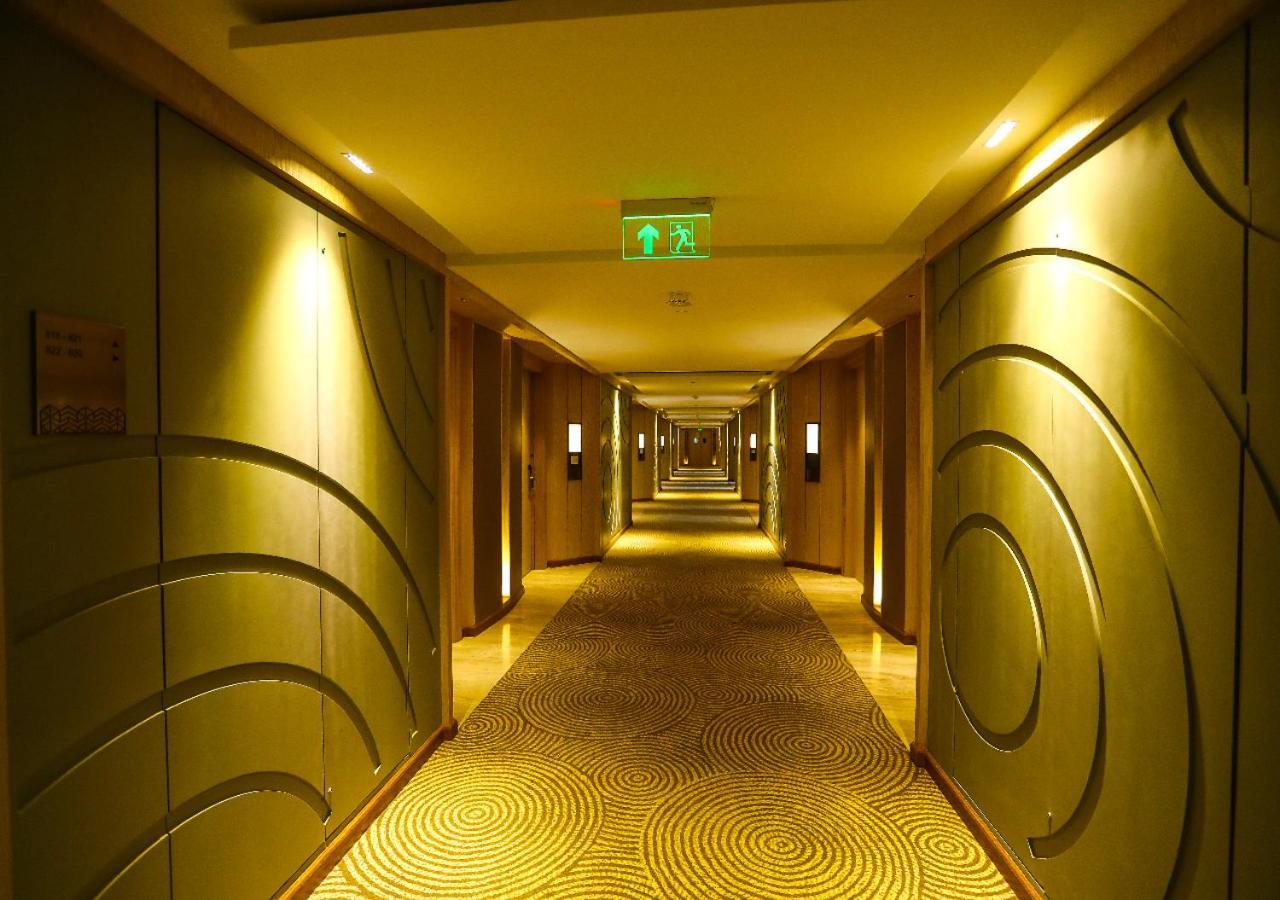 Radisson Bhopal Hotel Ngoại thất bức ảnh