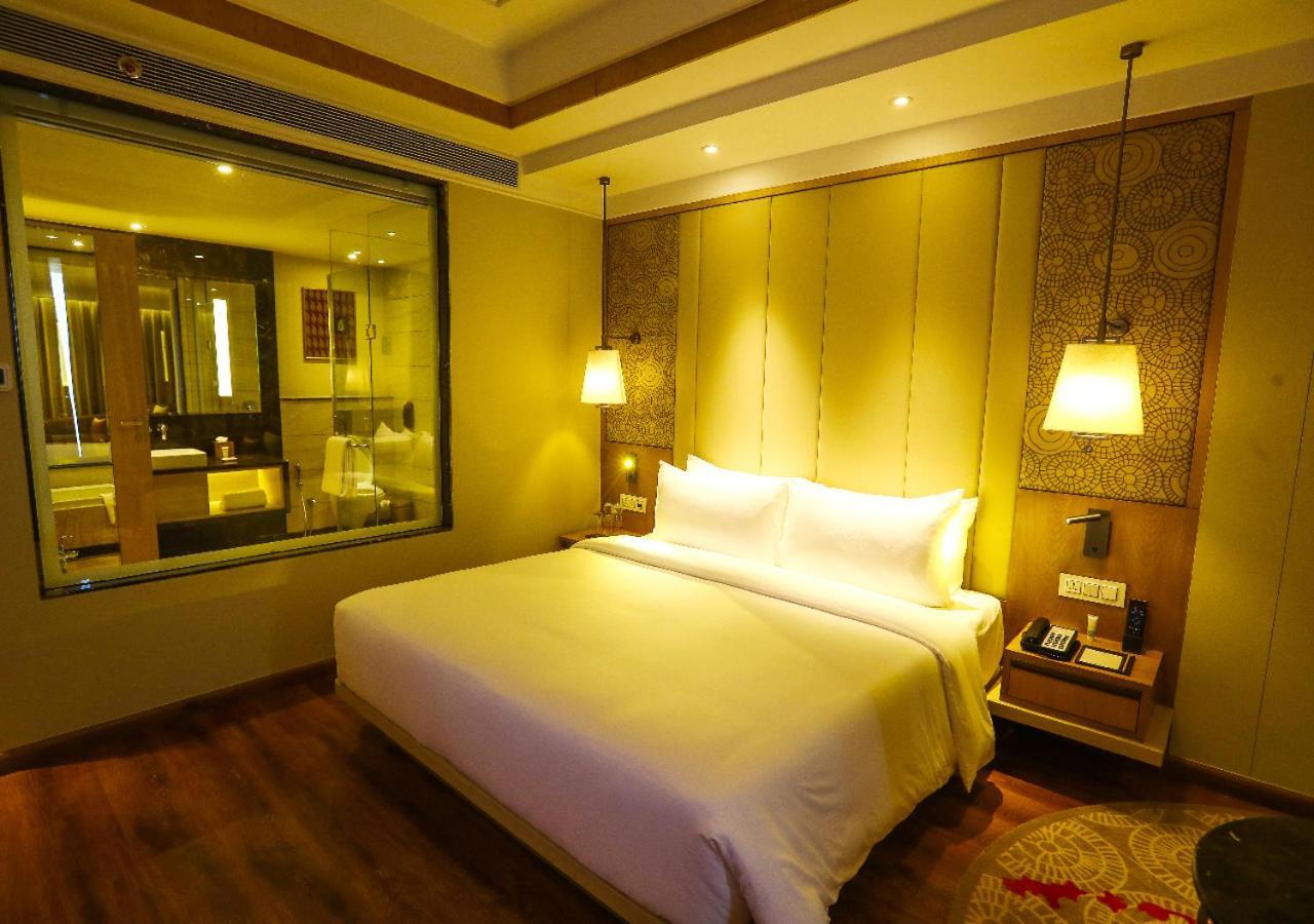 Radisson Bhopal Hotel Ngoại thất bức ảnh