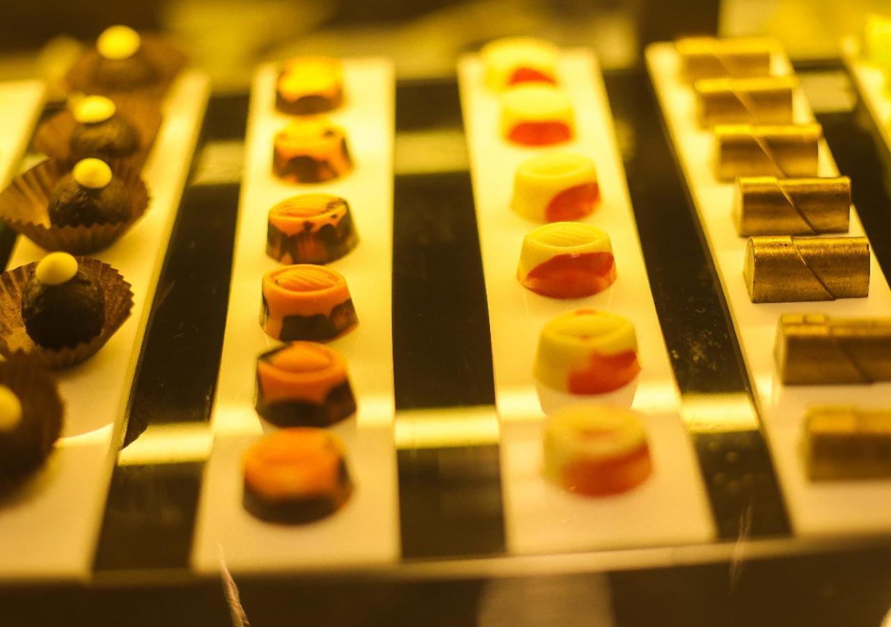 Radisson Bhopal Hotel Ngoại thất bức ảnh