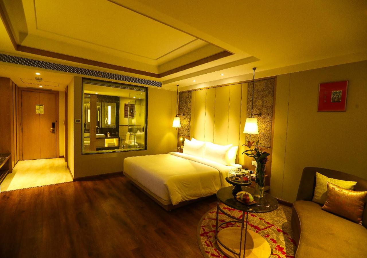 Radisson Bhopal Hotel Ngoại thất bức ảnh