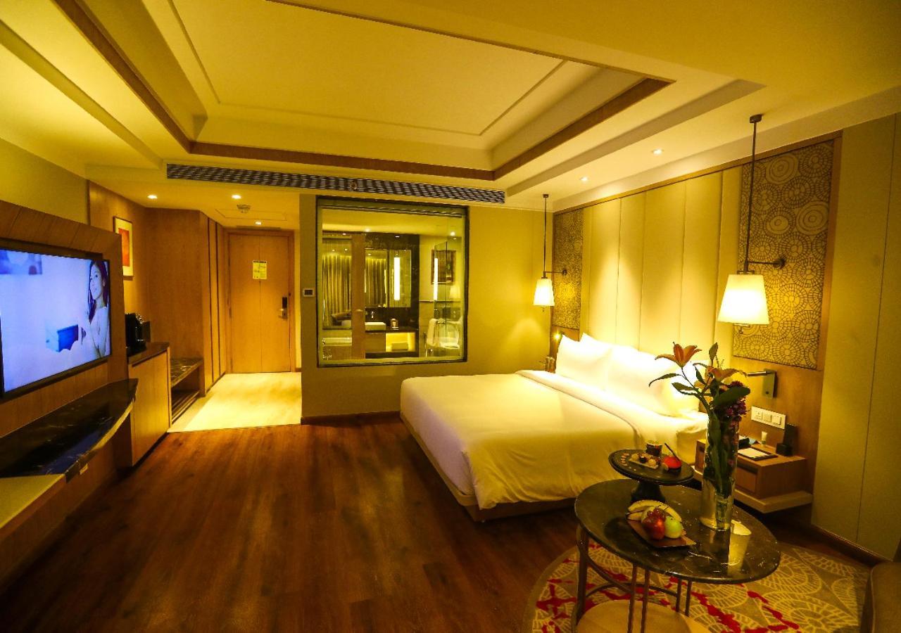 Radisson Bhopal Hotel Ngoại thất bức ảnh
