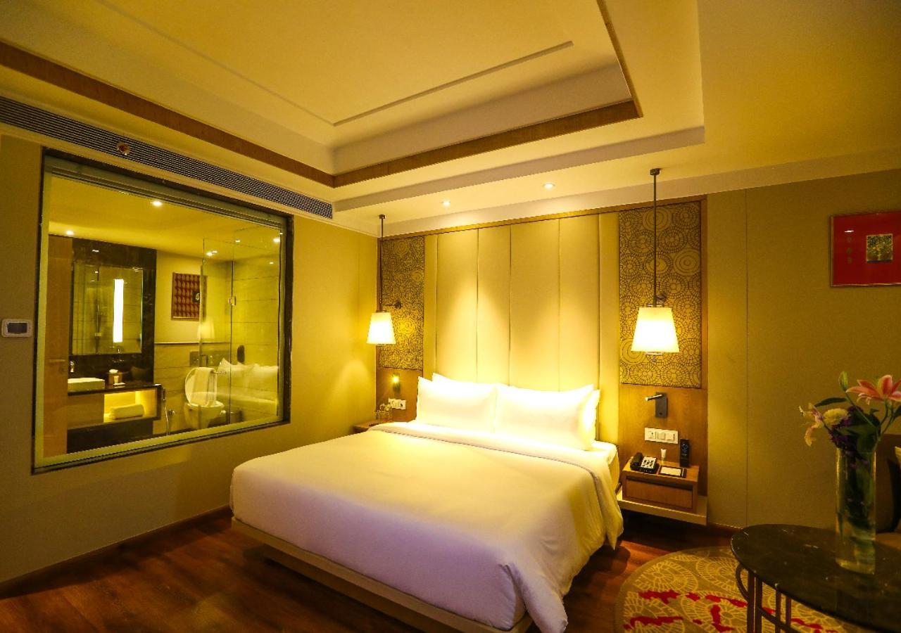 Radisson Bhopal Hotel Ngoại thất bức ảnh