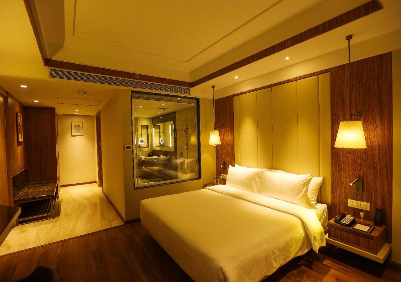 Radisson Bhopal Hotel Ngoại thất bức ảnh